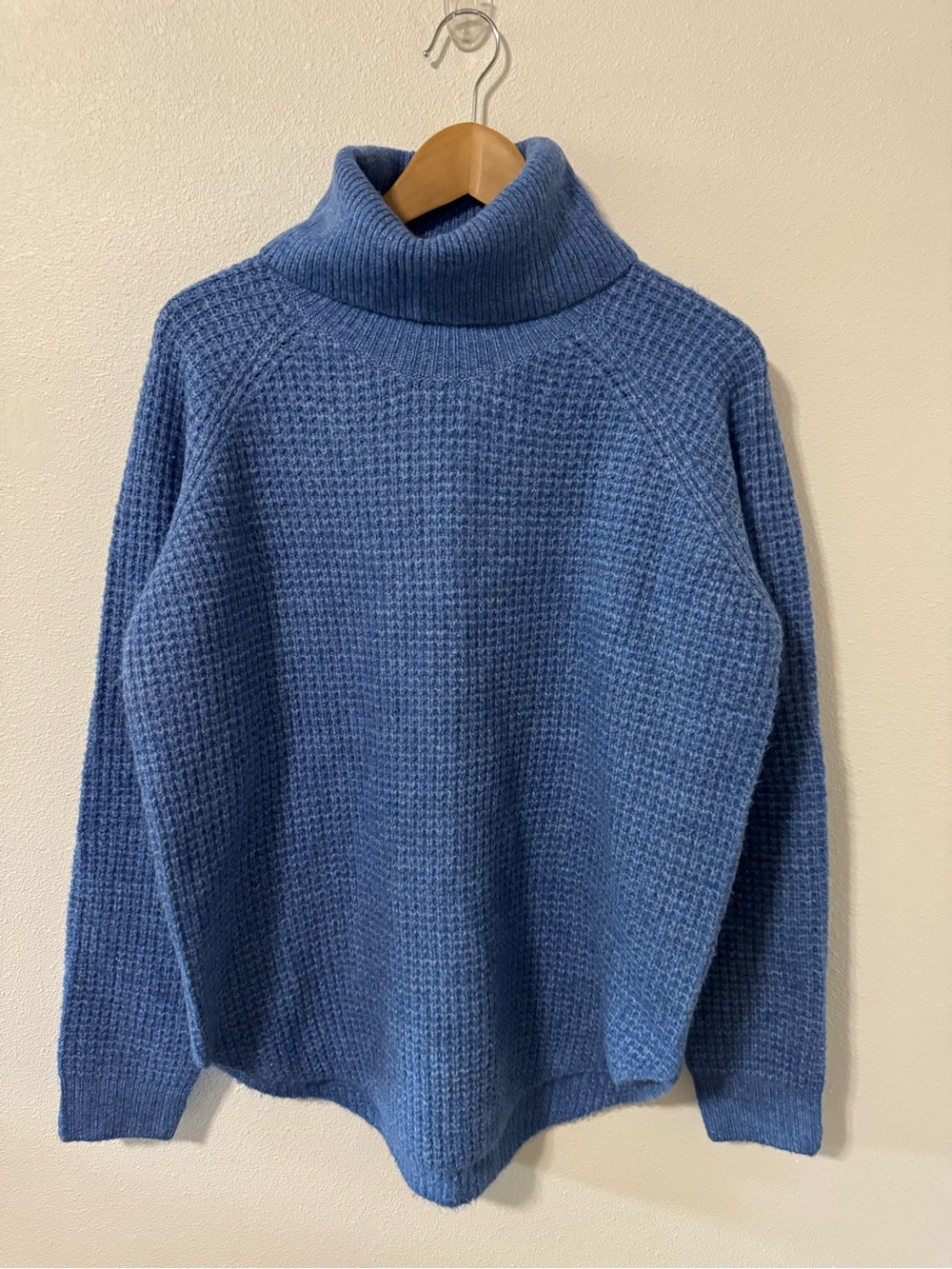 KUHL Sienna Sweater Blue Ribbed Cowl Neck Chunk Knit Pullover-Large